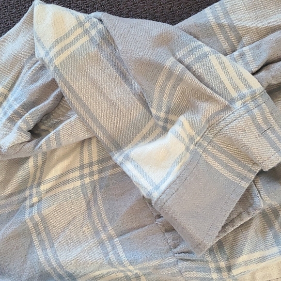 American Eagle Flannel - Picture 4 of 4